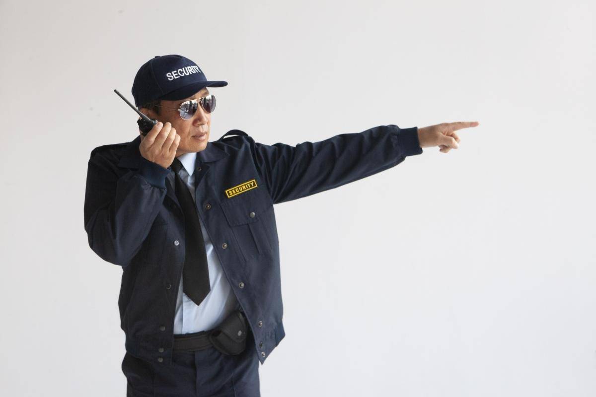 シニア世代が後悔しない施設警備の求人の選び方